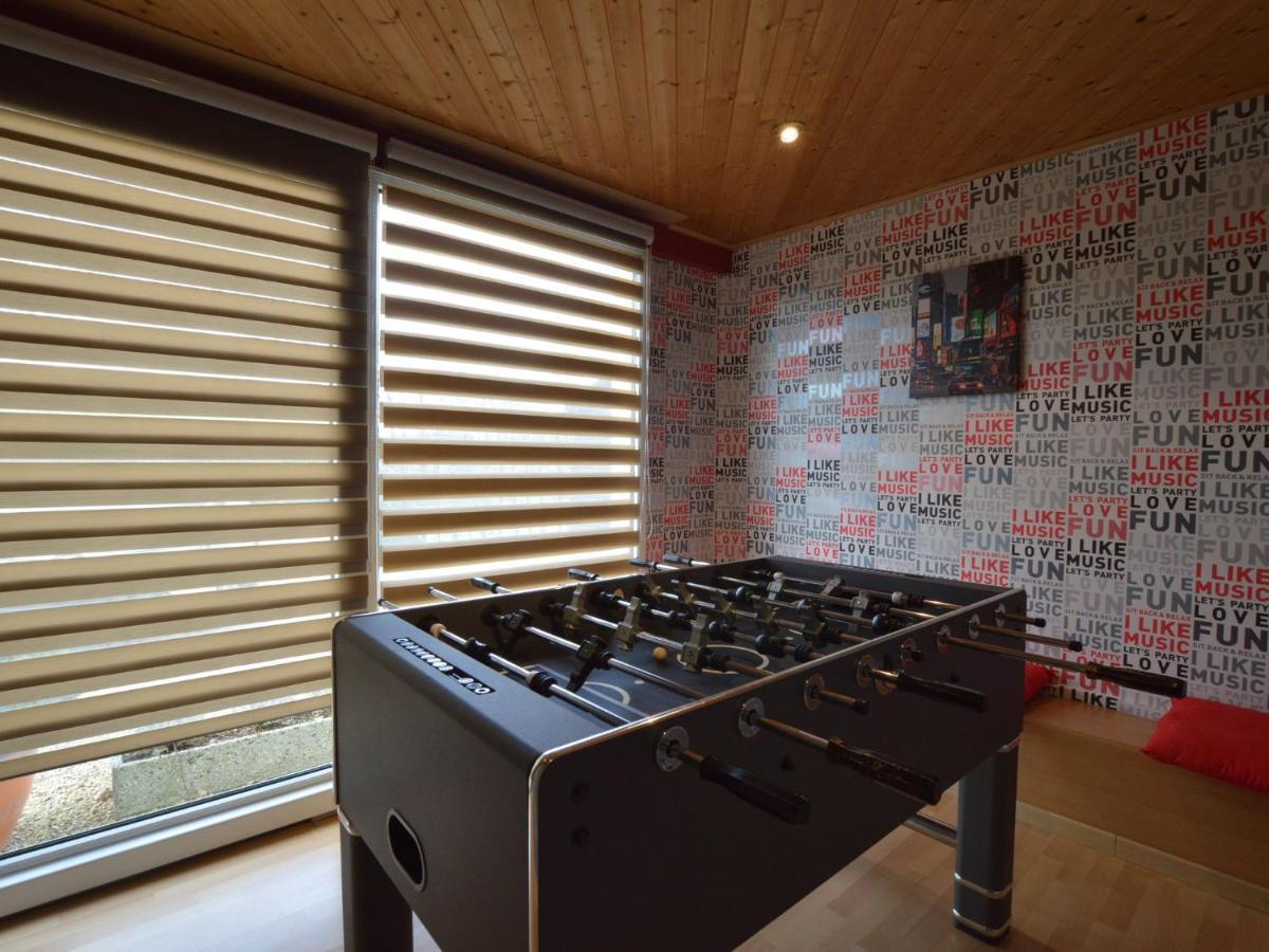 Chalet Elegant In With Private Garden Malmedy
