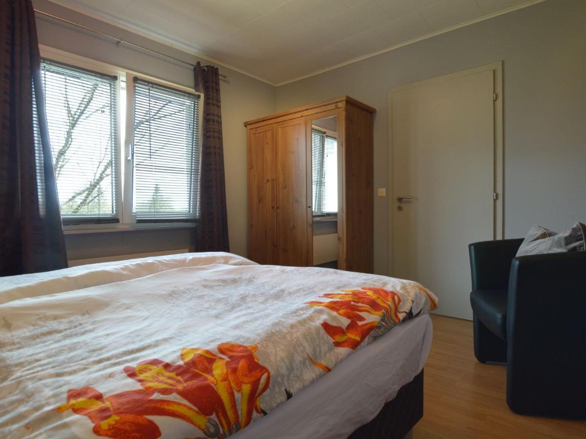 Elegant In With Private Garden Chalet *